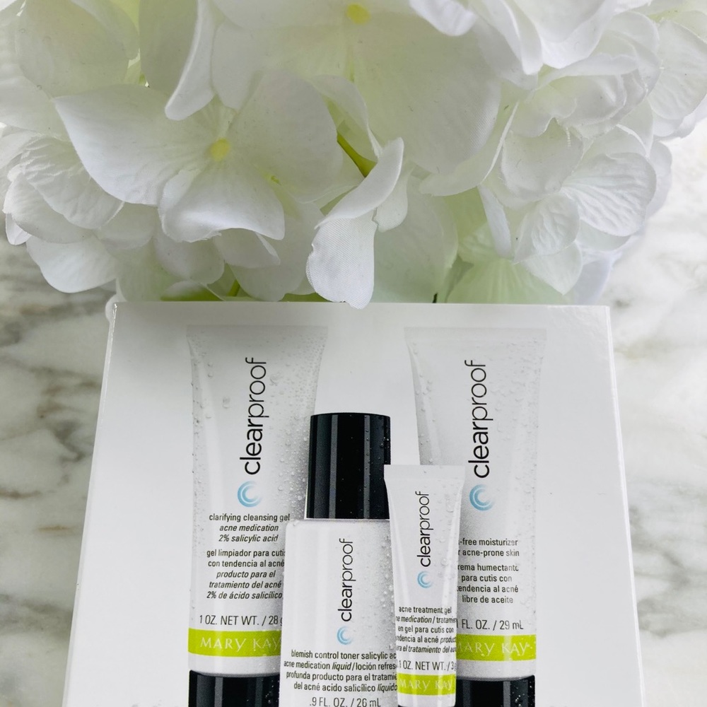Mary Kay ClearProof Acne treatment (travel size)